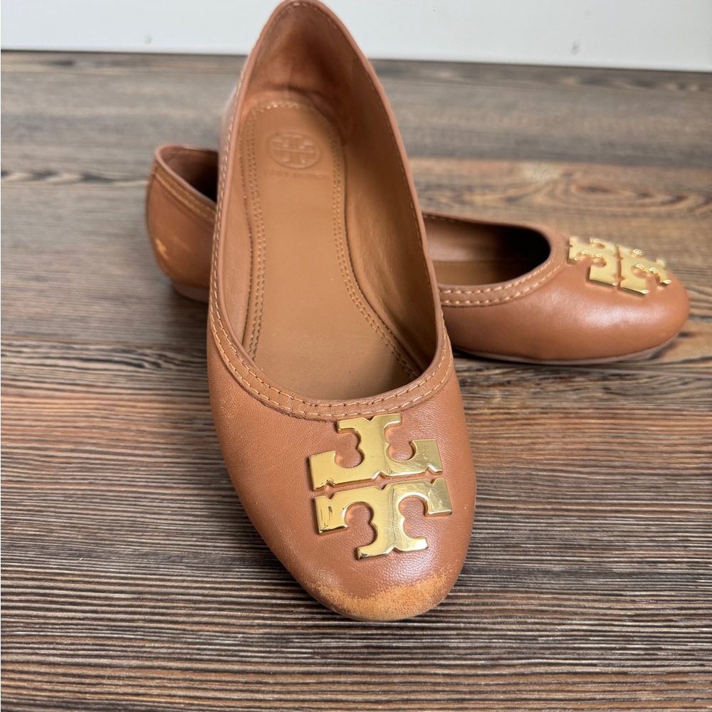 Tory Burch Brown Leather Flats with Gold Logo